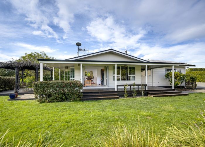  at 99 Raupare Road, Twyford