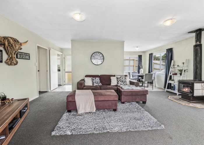  at 2/4 Cumberland Street, Tauhara, Taupō