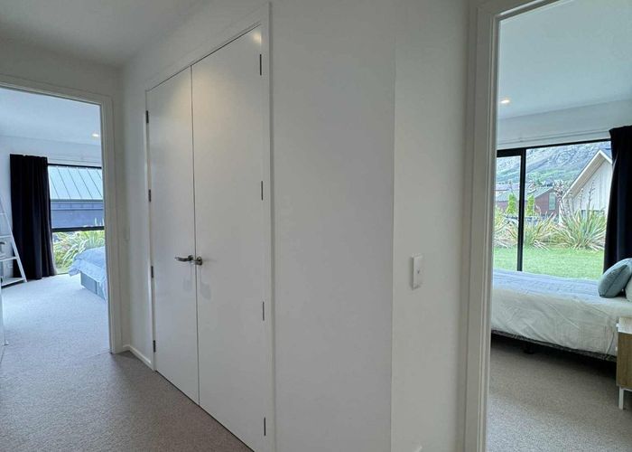  at 4 Polperro Court, Jacks Point, Queenstown-Lakes, Otago