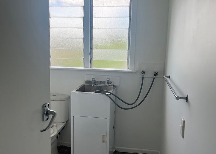  at 2/17 Monterey Avenue, Otahuhu, Auckland City, Auckland