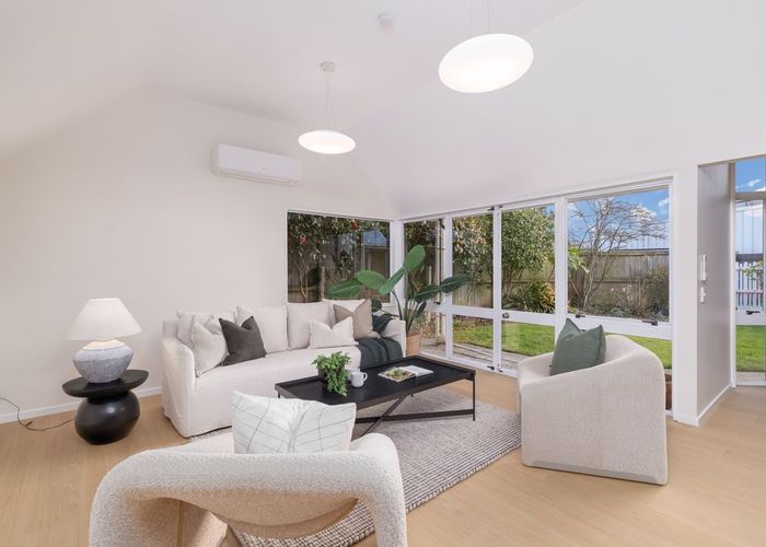  at 1/129 Papanui Road, Merivale, Christchurch