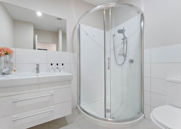  at 12/45a Swanson Road, Henderson, Waitakere City, Auckland