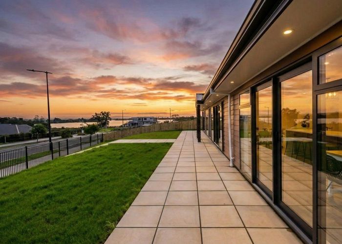  at 24 Tahuna Minhinnick Drive, Glenbrook, Franklin, Auckland