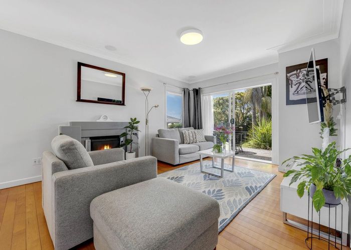  at 1/20 Rodney Street, Howick, Manukau City, Auckland