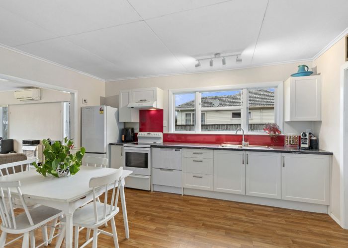  at 185 Wainuiomata Road, Wainuiomata, Lower Hutt, Wellington