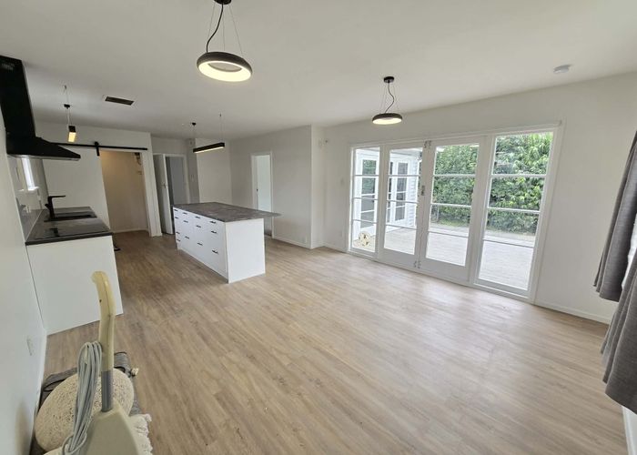  at 8 English Street, Sockburn, Christchurch City, Canterbury