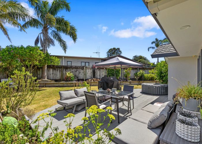  at 43 Katerini Grove, Papamoa Beach, Papamoa