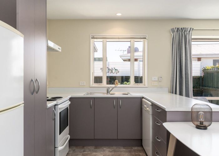  at 10/446 Ferry Road, Woolston, Christchurch