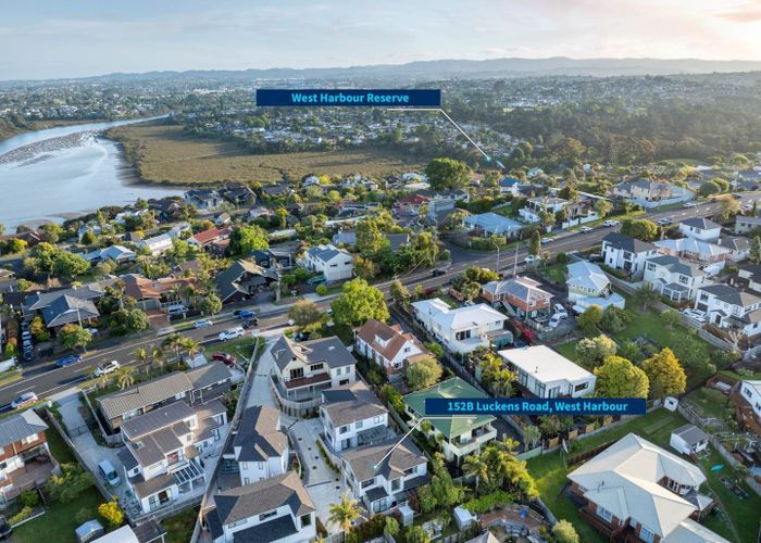  at 152B Luckens Road, West Harbour, Waitakere City, Auckland