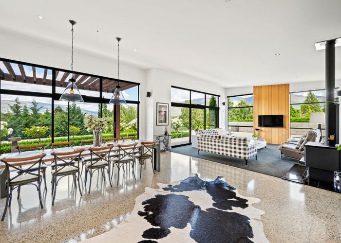  at 6 Wineberry Lane, Wanaka
