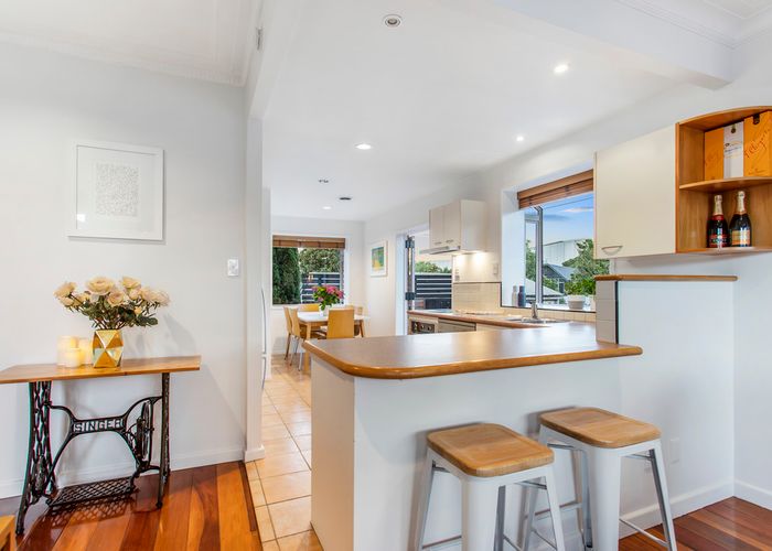  at 2/26 Eaglehurst Road, Ellerslie, Auckland
