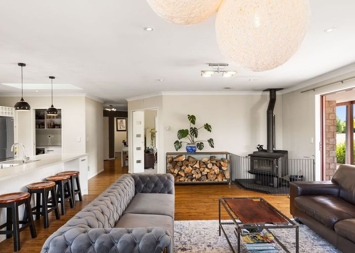  at 10 McHugh Crescent, Darfield, Darfield