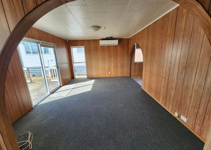  at 32 Aberfeldy Ave, Highland Park, Manukau City, Auckland
