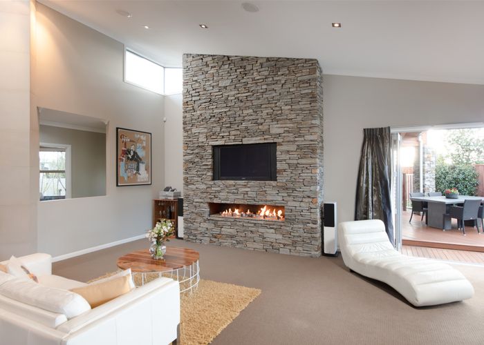  at 1826A River Road, Flagstaff, Hamilton