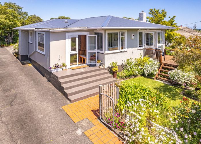  at 7 East Way, Durie Hill, Whanganui