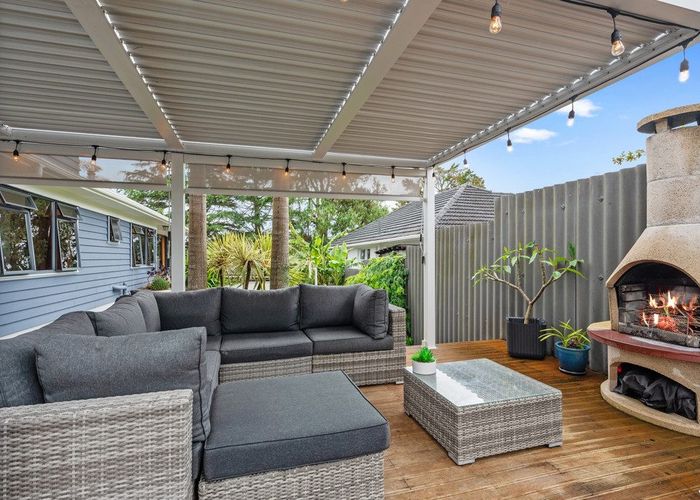  at 39 Stanaway Street, Hillcrest, Auckland