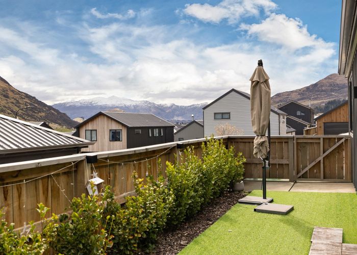  at 7 Crop Street, Hanley's Farm, Jacks Point, Queenstown-Lakes, Otago