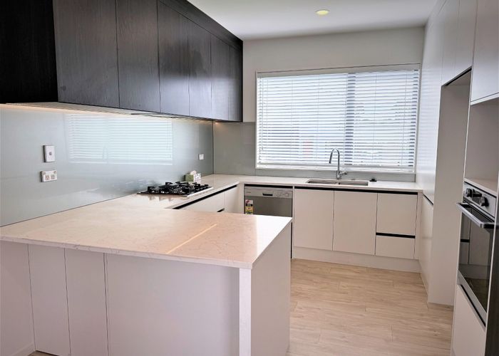  at 12 William Calvert Drive, Swanson, Waitakere City, Auckland