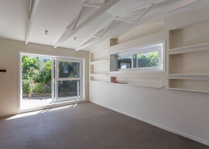  at 6 Glynnbrooke Street, Te Atatu South, Waitakere City, Auckland