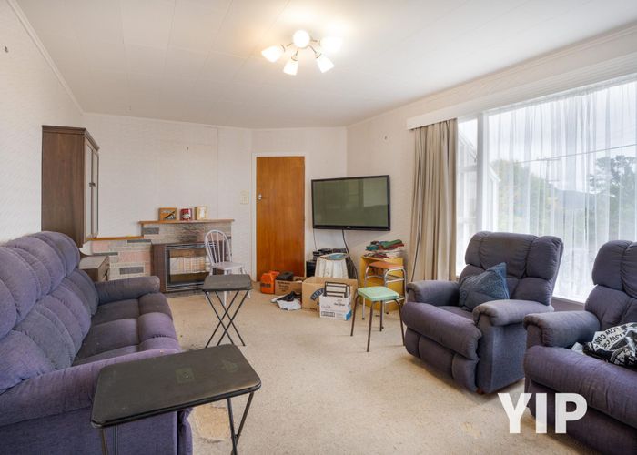  at 1 Turville Crescent, Newlands, Wellington