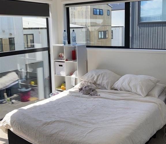  at 4 Pheasant Lane, Hobsonville, Waitakere City, Auckland