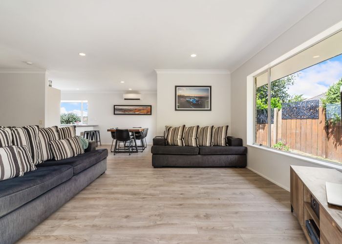  at 2/19 Stratford Road, Manurewa, Manukau City, Auckland