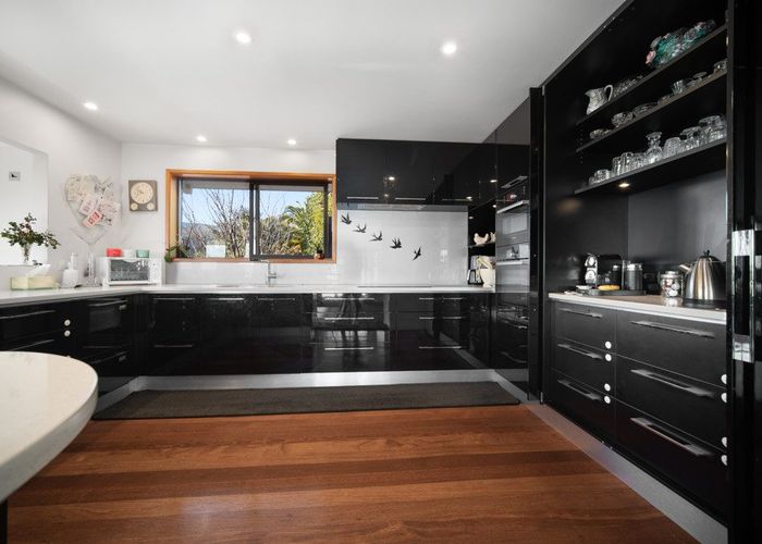  at 7 Eversley Terrace, Richmond