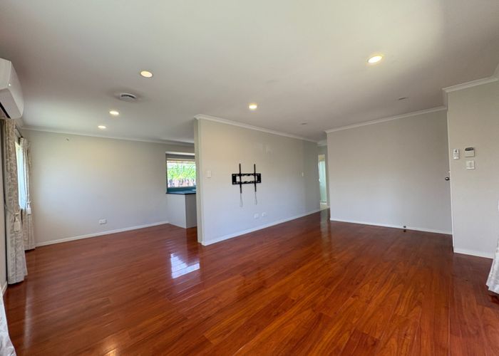  at 5 5 Tomintoul Place, Highland Park, Manukau City, Auckland