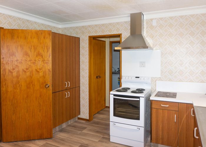  at 6A Granville Terrace, Belleknowes, Dunedin