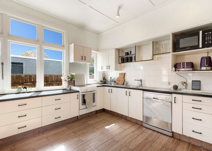  at 90 Gonville Avenue, Gonville, Whanganui