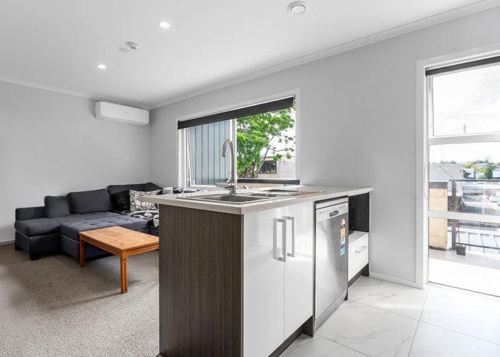  at 102/124 Commerce Street, Frankton, Hamilton, Waikato