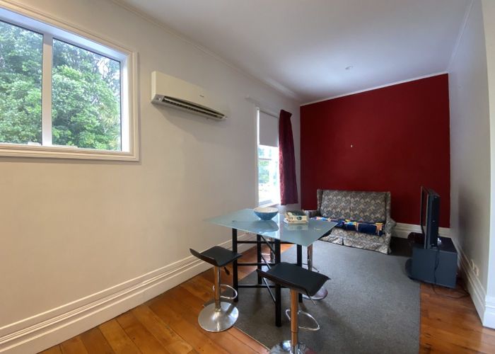  at 18B Russell Terrace, Newtown, Wellington, Wellington