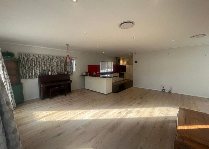  at 5B Morpeth Place, Blockhouse Bay, Auckland City, Auckland