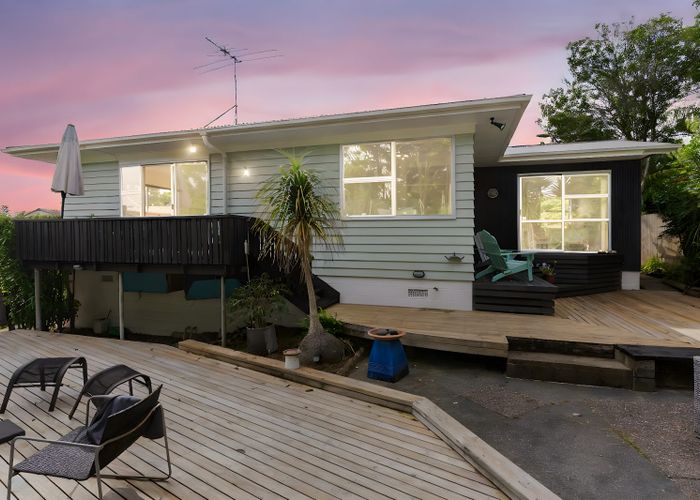  at 20 Kahurangi Place, Hill Park, Manukau City, Auckland