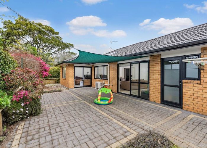 at 50D Godley Road, Green Bay, Auckland