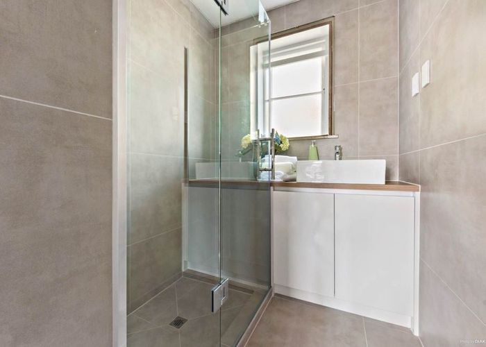  at 204 Blockhouse Bay Road, Avondale, Auckland City, Auckland