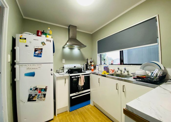  at 1/11 Kennington Drive, Clendon Park, Manukau City, Auckland