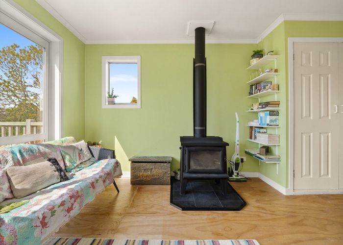  at 10 Eglinton Road, The Glen, Dunedin