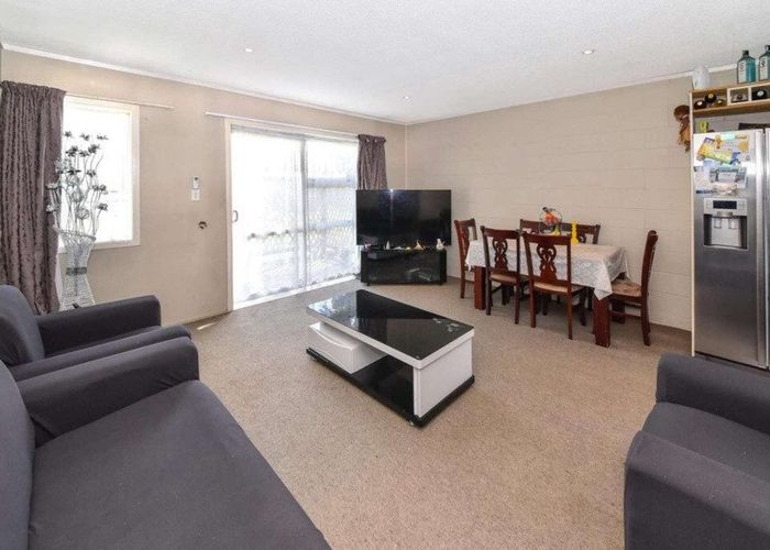  at 5/118 St Georges Road, Papatoetoe, Manukau City, Auckland