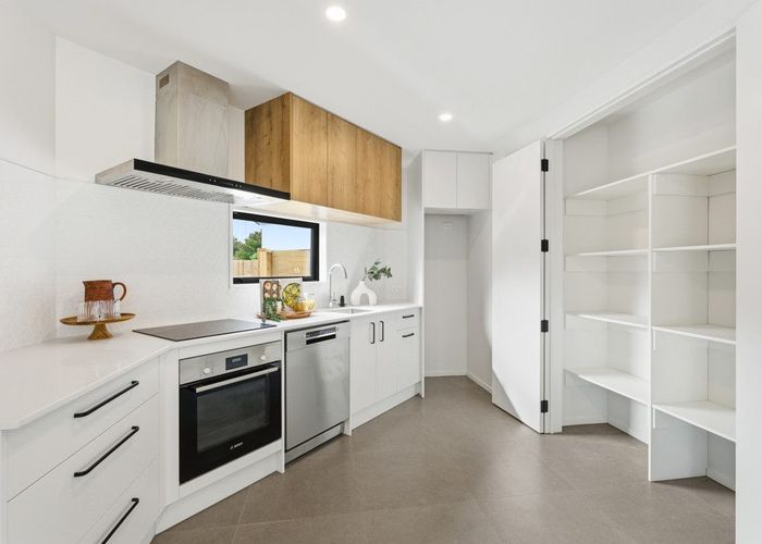  at 33a Neill Street, Hornby, Christchurch City, Canterbury