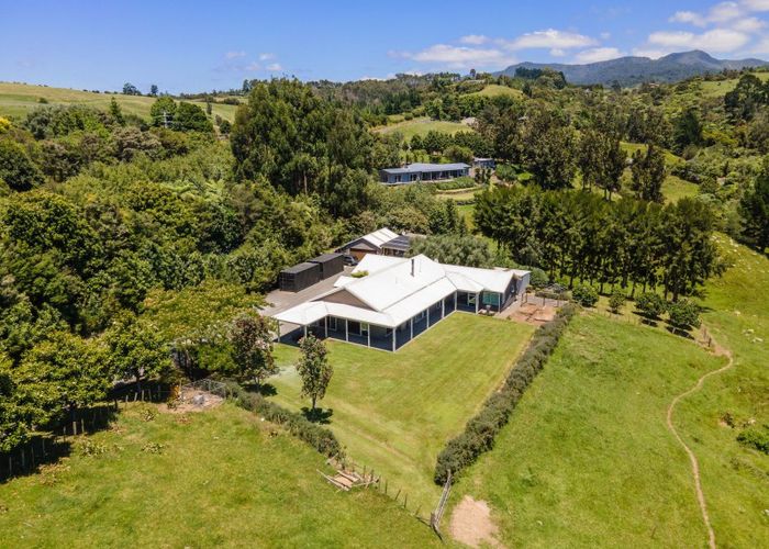  at 204 Lund Road, Aongatete, Katikati