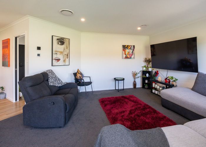  at 172 Kingsdale Park Drive, Palmerston North