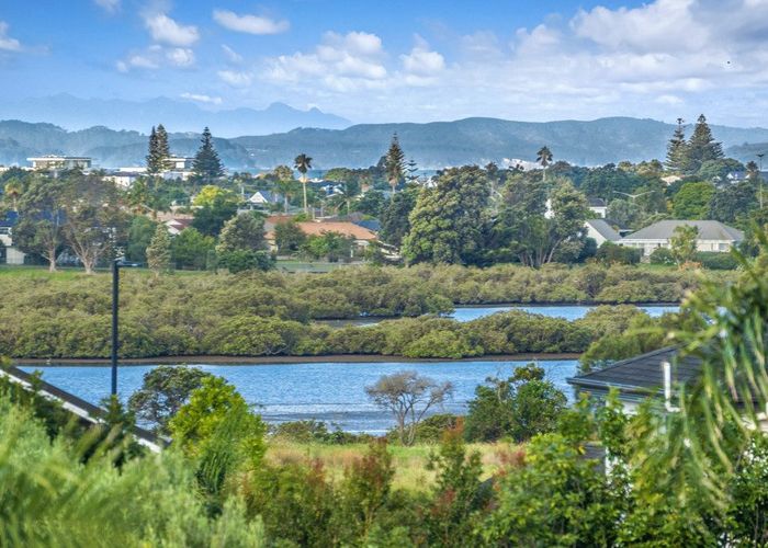  at 39 Fennell Crescent, Millwater, Rodney, Auckland