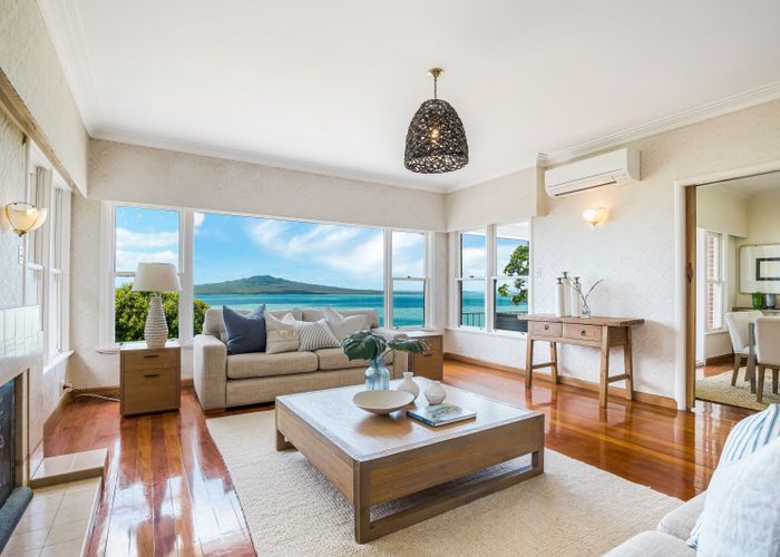 at 70 Seacliffe Avenue, Narrow Neck, Auckland