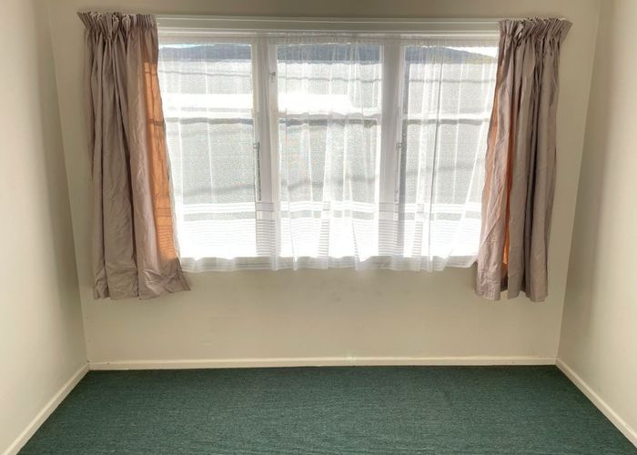  at 1/35 Dunns Street, Silverstream, Upper Hutt, Wellington