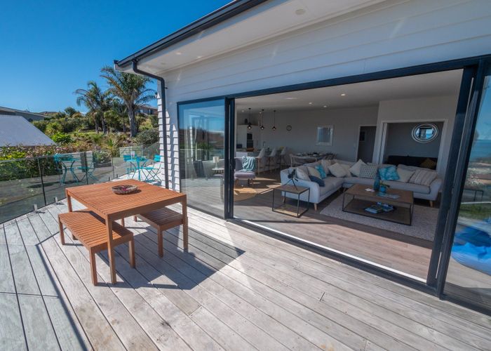  at 7 Dudley Crescent, Cable Bay, Cable Bay