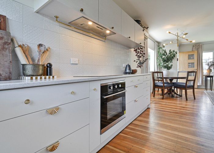  at 1/204A Park Road South, Akina, Hastings, Hawke's Bay