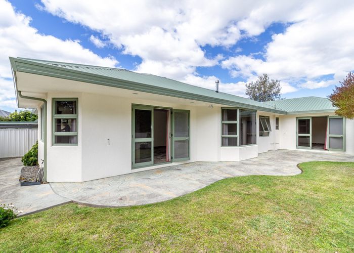  at 48 Pukekura Place, Taradale, Napier