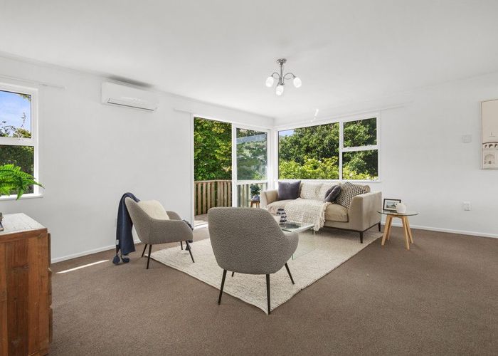  at 35A Ranui Terrace, Tawa, Wellington
