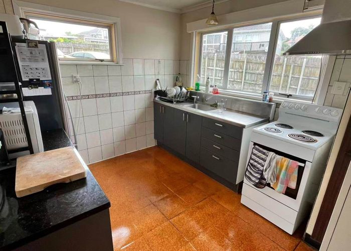  at 7 Netherton Street, New Windsor, Auckland City, Auckland